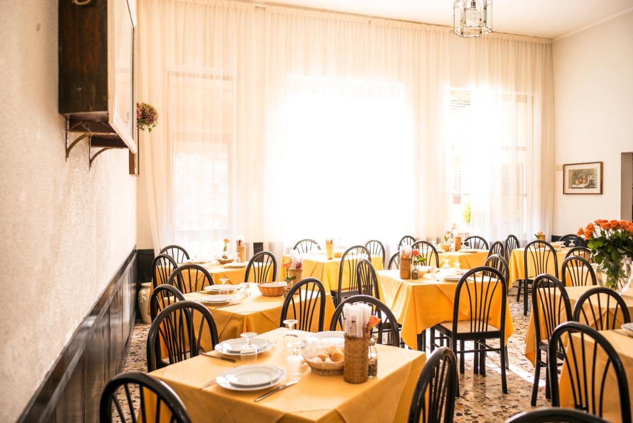 Hotel Cynthia Финале Лигуре Экстерьер фото